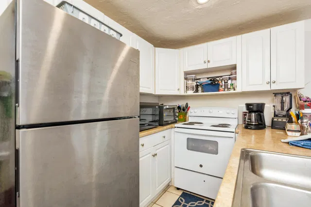West Palm Beach Residence photo 20