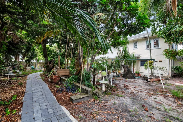 West Palm Beach Residence photo 26