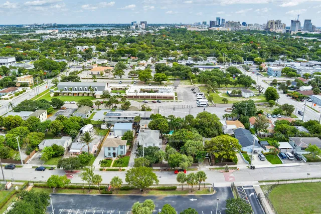 West Palm Beach Residence photo 35