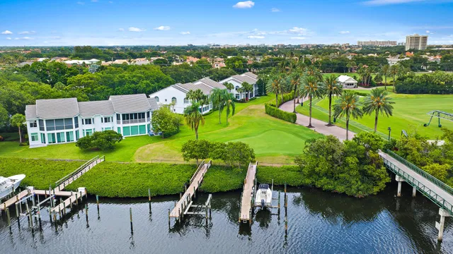Admirals Cove Residence photo 2