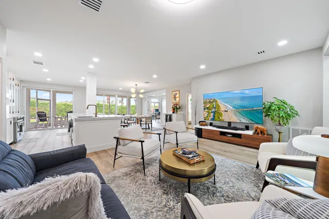 Admirals Cove Residence photo 7