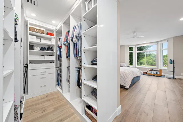 Admirals Cove Residence photo 11