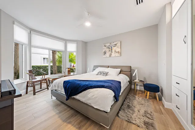 Admirals Cove Residence photo 14