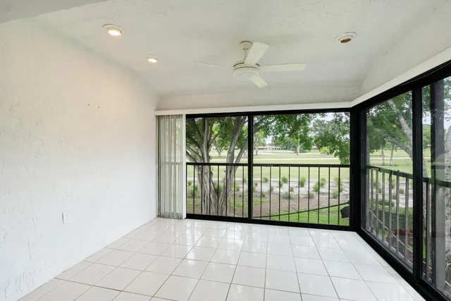 Boca Lago Country Club Homes Unit 6-h photo 3