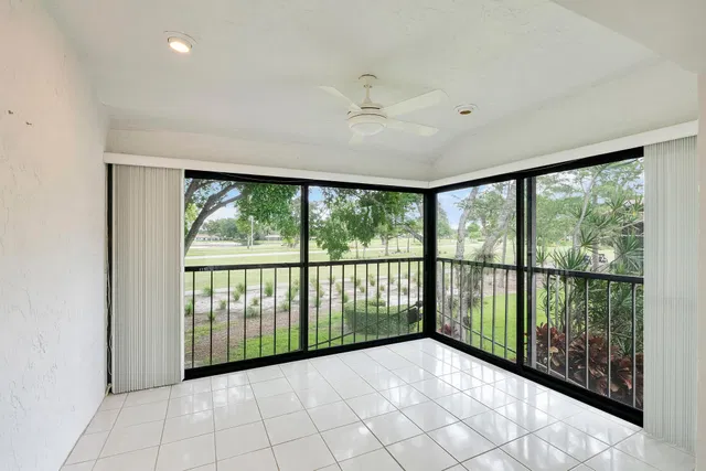 Boca Lago Country Club Homes Unit 6-h photo 4
