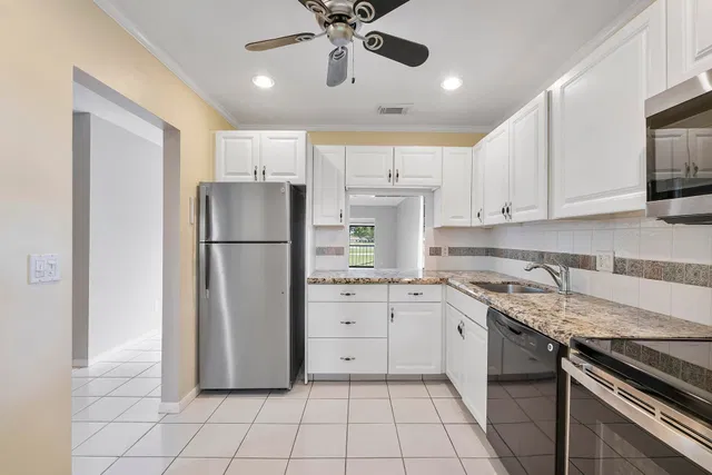 Boca Lago Country Club Homes Unit 6-h photo 6