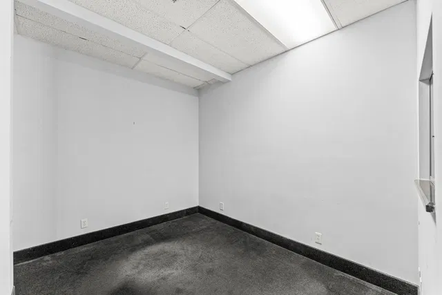 Residence photo 20