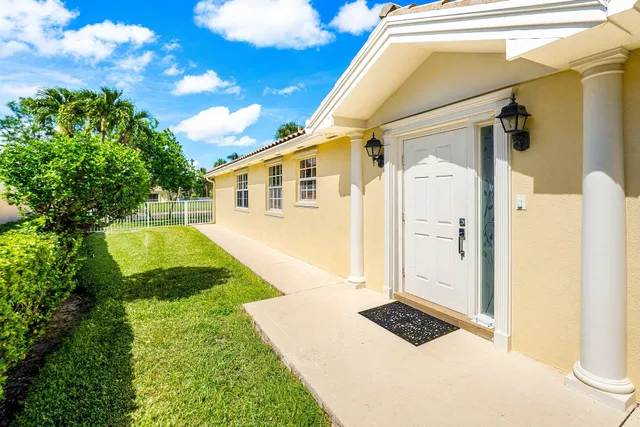 Residence photo 5