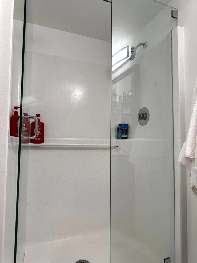  Unit 105 photo 9