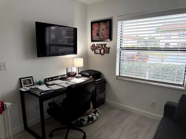  Unit 105 photo 26