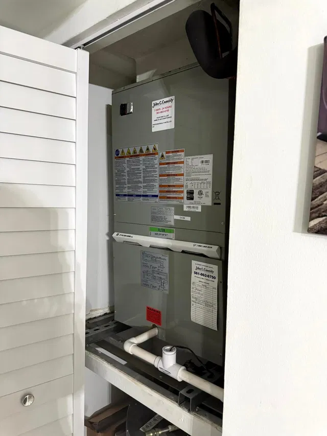  Unit 105 photo 27