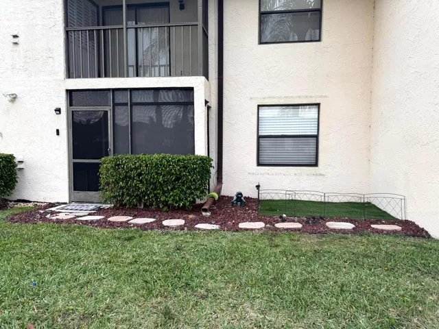  Unit 105 photo 31