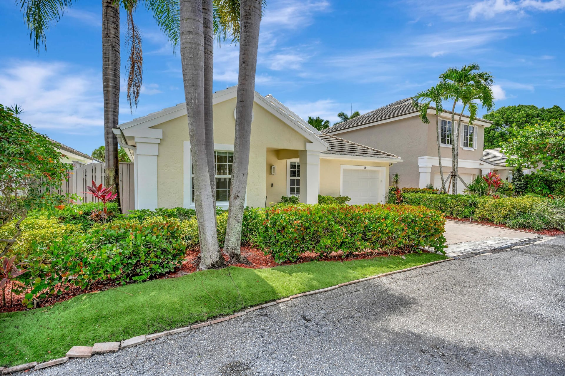 PGA National Palm Beach Gardens Residence photo 40
