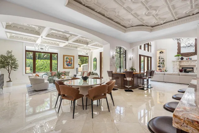 Royal Palm Yacht and Country Club Residence photo 20