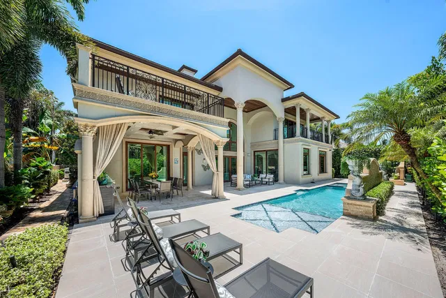 Royal Palm Yacht and Country Club Residence photo 32