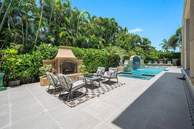Royal Palm Yacht and Country Club Residence photo 34
