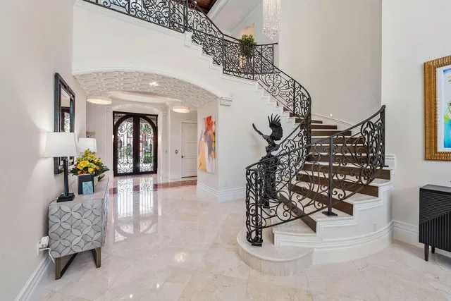 Royal Palm Yacht and Country Club Residence photo 43