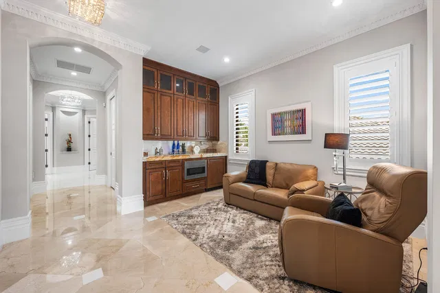Royal Palm Yacht and Country Club Residence photo 48