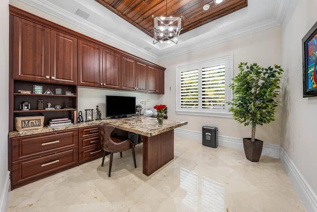 Royal Palm Yacht and Country Club Residence photo 60