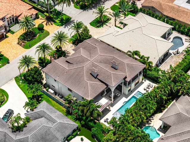 Royal Palm Yacht and Country Club Residence photo 77