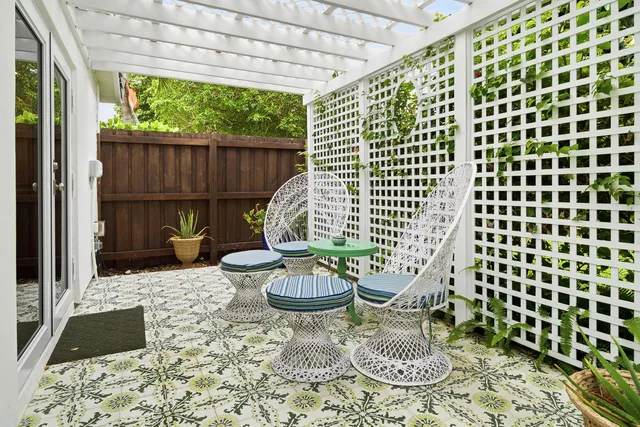 SoSo West Palm Beach Residence photo 19