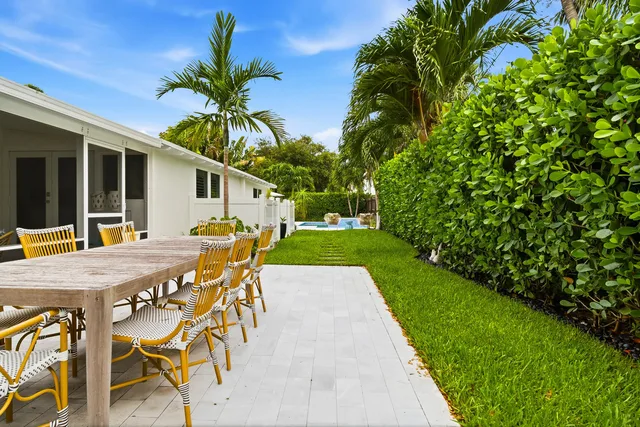 SoSo West Palm Beach Residence photo 33