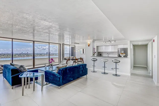 Singer Island Unit 12f photo 6