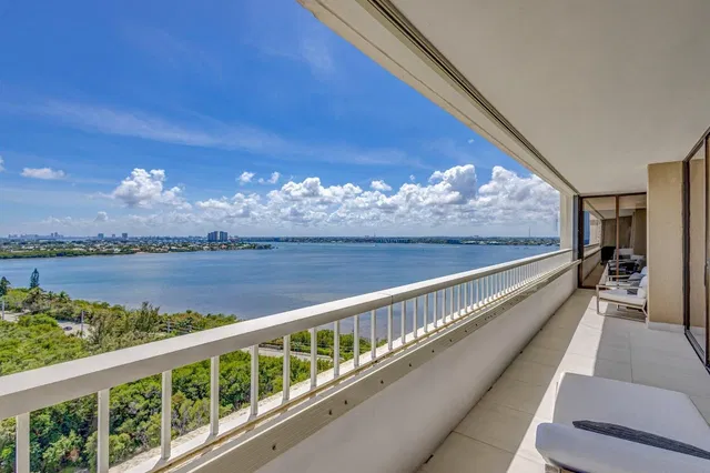 Singer Island Unit 12f photo 41