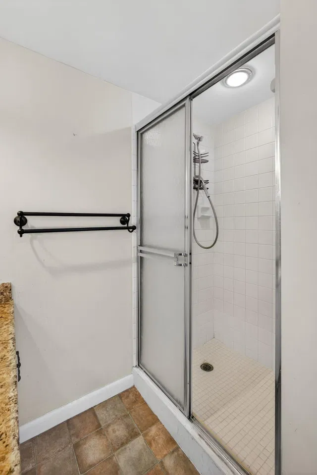 Residence photo 20