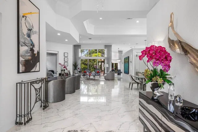 Woodfield Country Club Residence photo 3