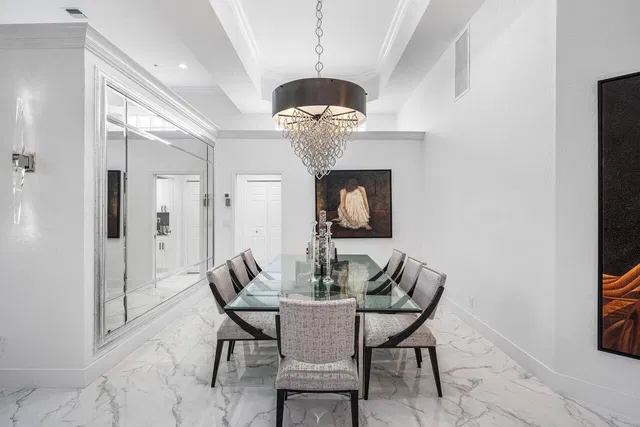 Woodfield Country Club Residence photo 6