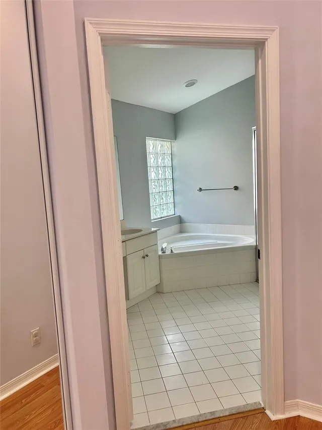 Residence photo 26