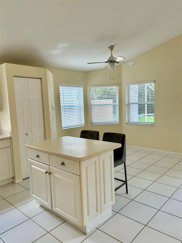 Residence photo 28