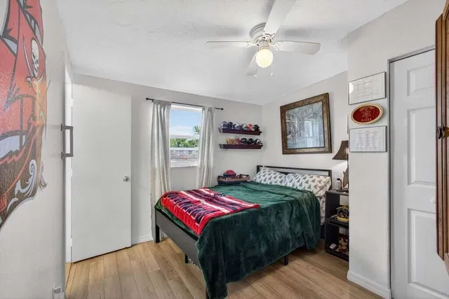 Residence photo 14