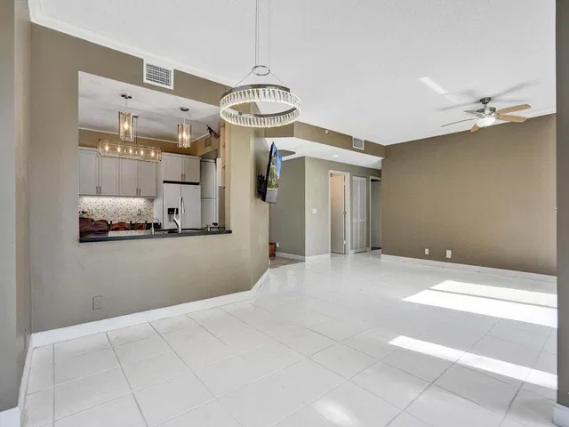 Unit 108 photo 6