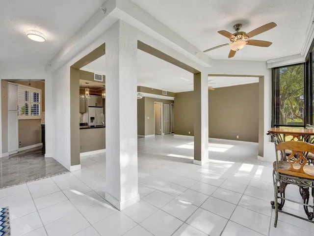Unit 108 photo 11
