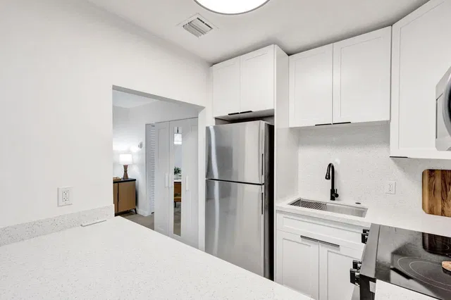 Residence photo 9