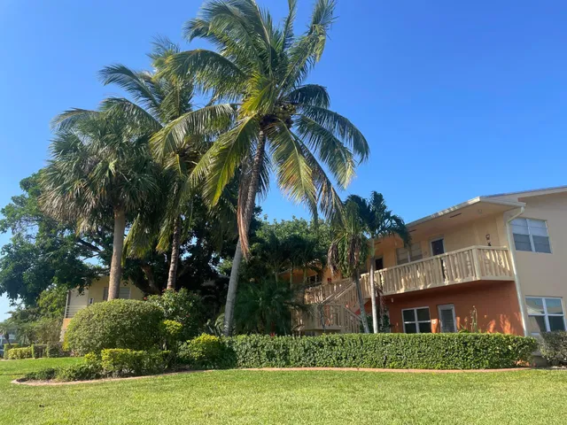 Residence photo 31