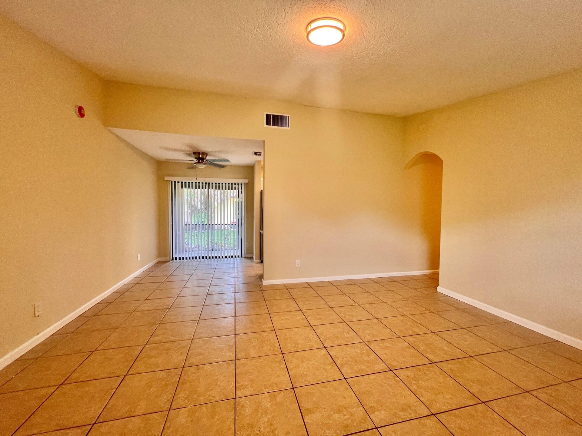  Residence photo 5