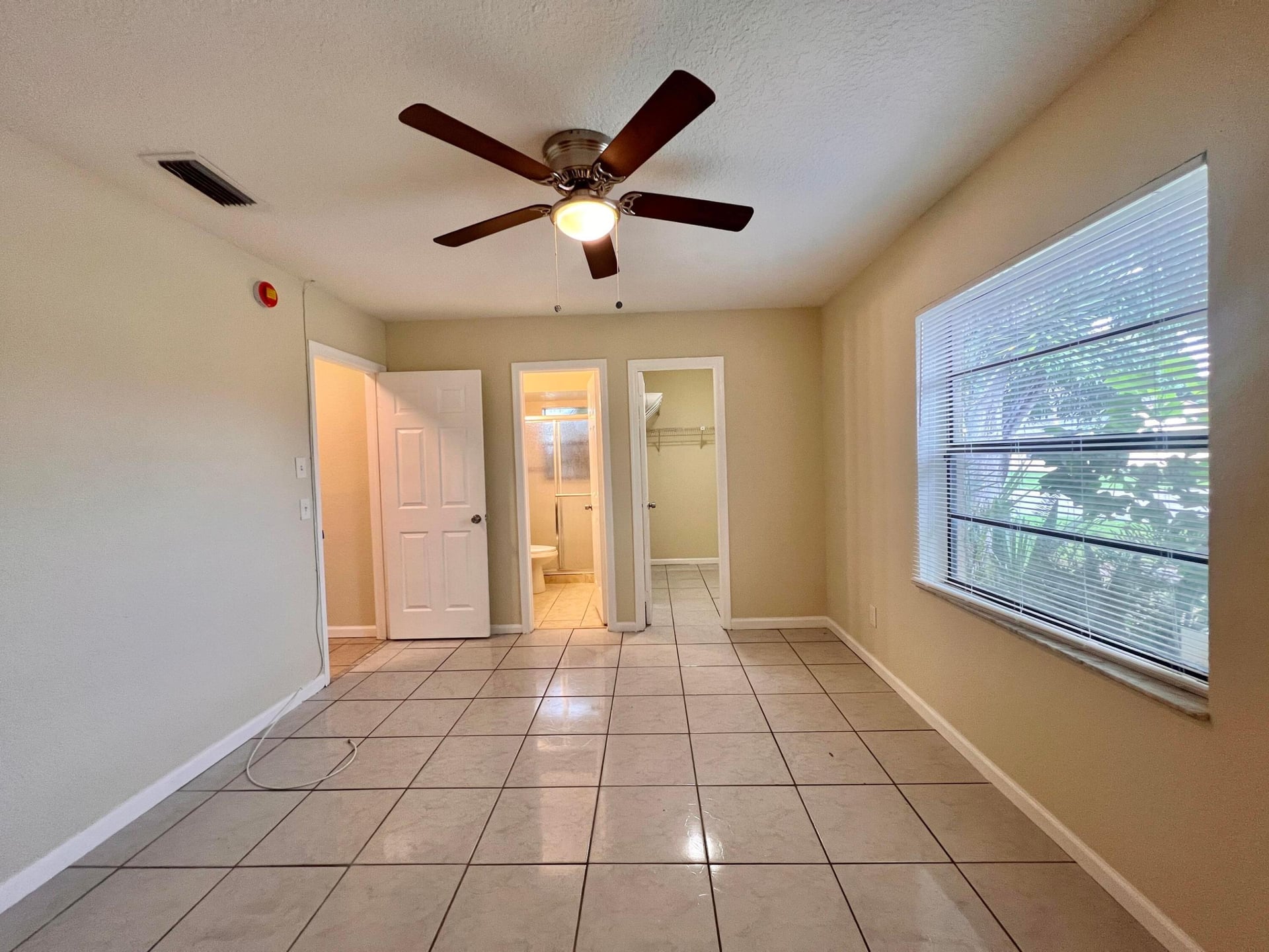  Residence photo 8