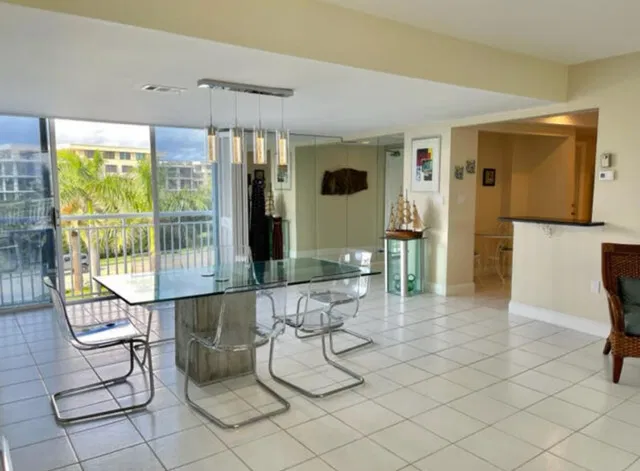 South Palm Beach Unit 312 photo 9