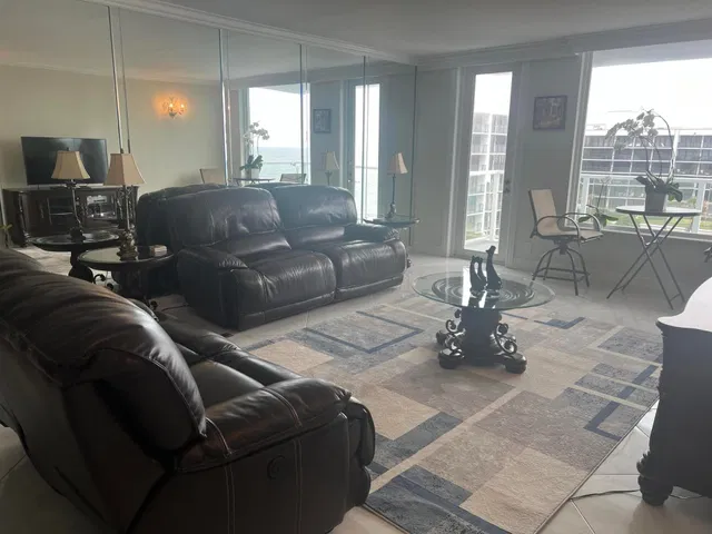 The Patrician of Palm Beach Unit 508 photo 14