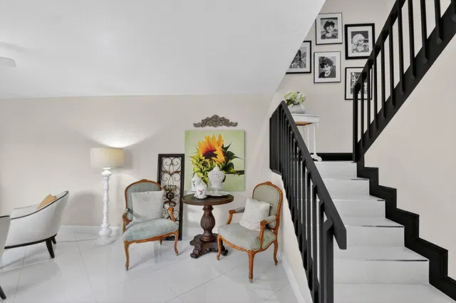  Residence photo 18