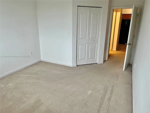 Unit 4305 photo 16