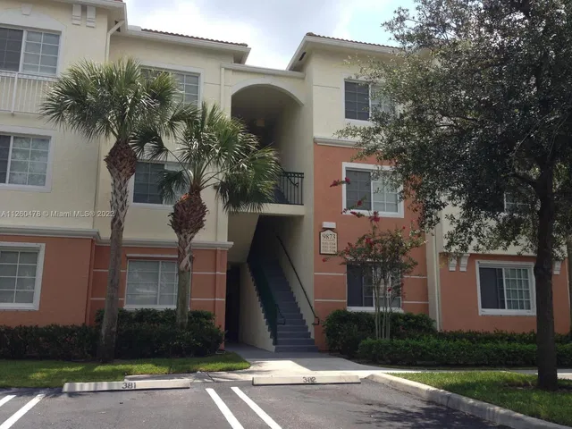 Unit 4305 photo 18