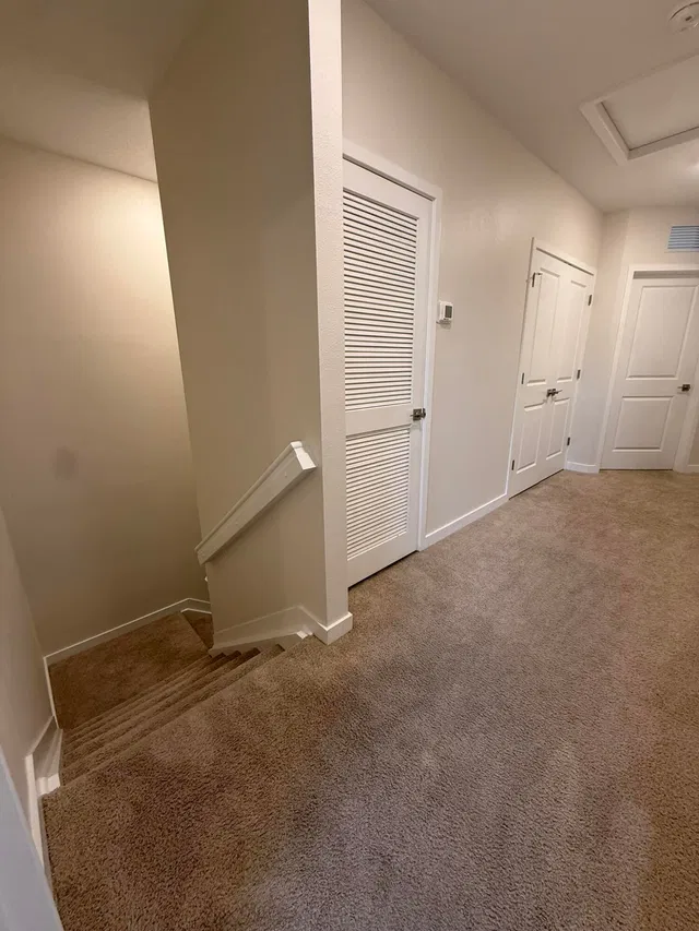  Residence photo 8