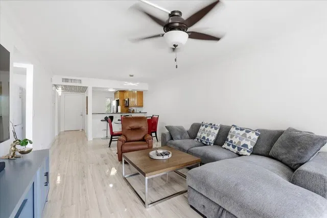 Boca Raton Unit 205 photo 10