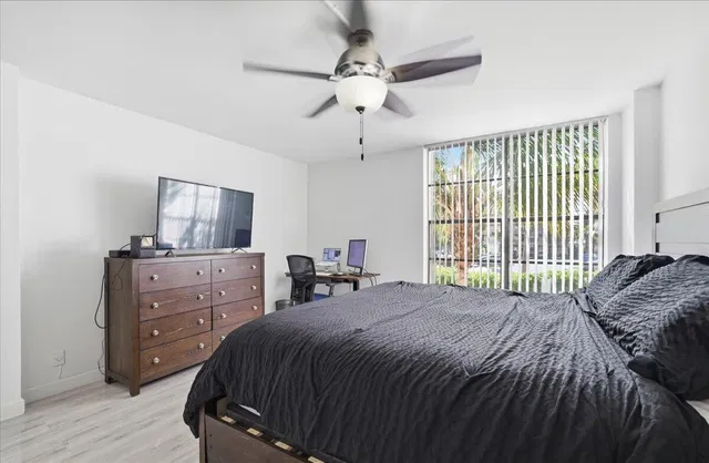 Boca Raton Unit 205 photo 15