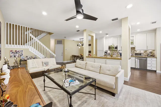 Residence photo 14