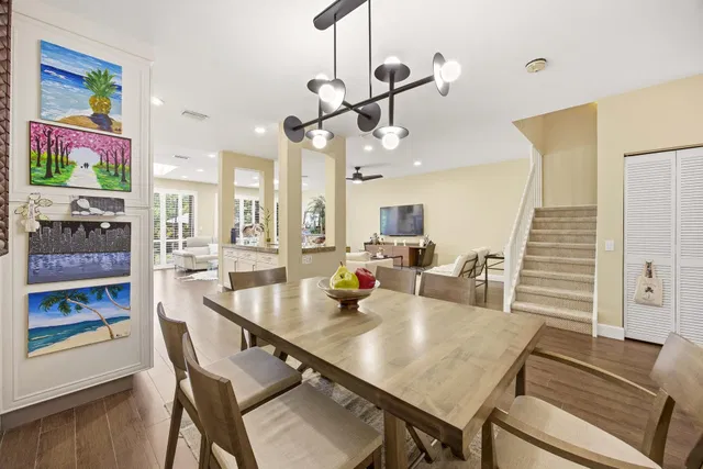 Residence photo 19